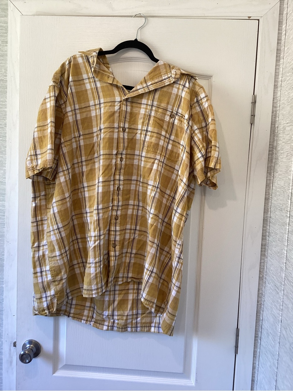 St. John's Bay Yellow Plaid Short-Sleeve Button-Down Shirt 3XLT EUC